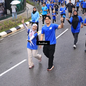 Runner Photo 7950366