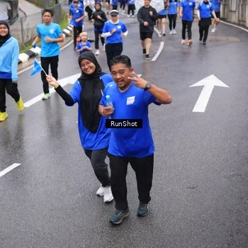 Runner Photo 7950381