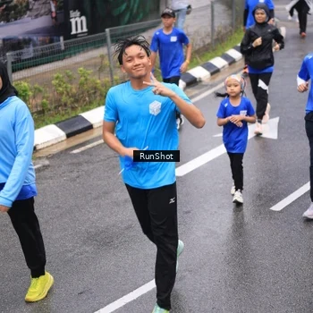 Runner Photo 7950398
