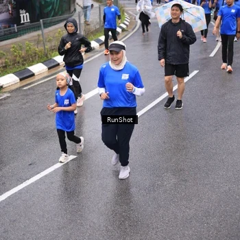 Runner Photo 7950414