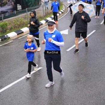 Runner Photo 7950430