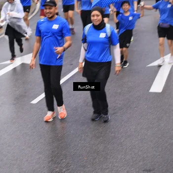 Runner Photo 7950453