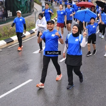 Runner Photo 7950465