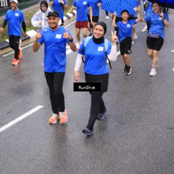 Runner Photo 7950468