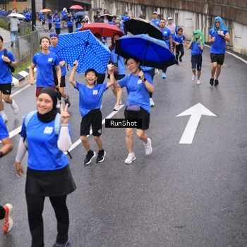 Runner Photo 7950473