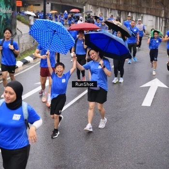 Runner Photo 7950474