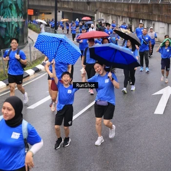 Runner Photo 7950481