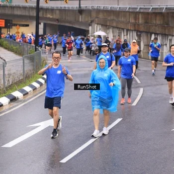 Runner Photo 7950487