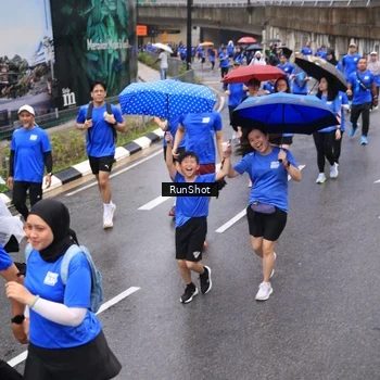 Runner Photo 7950490