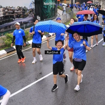 Runner Photo 7950493