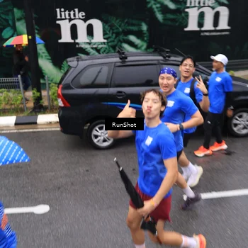 Runner Photo 7950523
