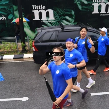 Runner Photo 7950527