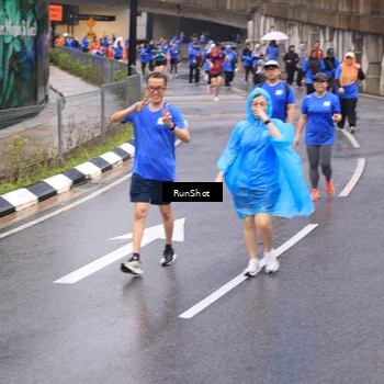 Runner Photo 7950532