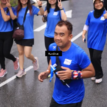 Runner Photo 7950552