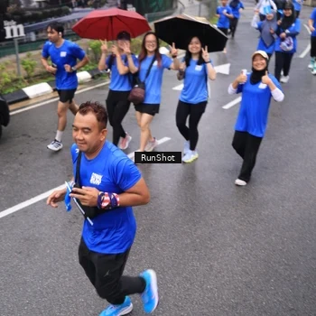 Runner Photo 7950556