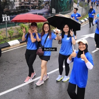 Runner Photo 7950576