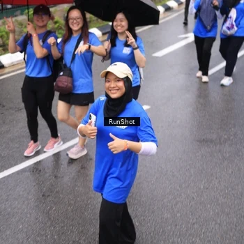 Runner Photo 7950585