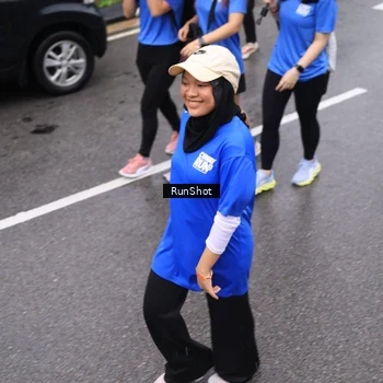 Runner Photo 7950594