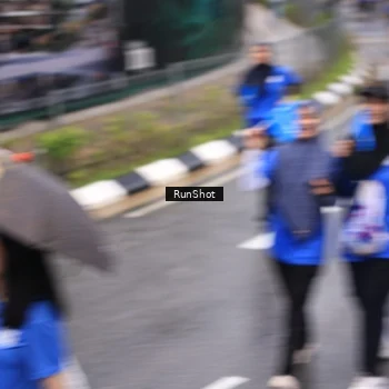 Runner Photo 7950600