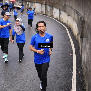 Runner Photo 7950610