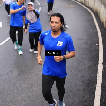 Runner Photo 7950614