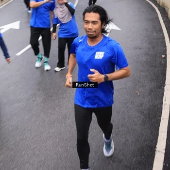 Runner Photo 7950619