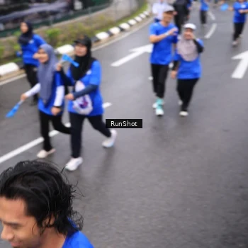 Runner Photo 7950626