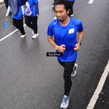 Runner Photo 7950628