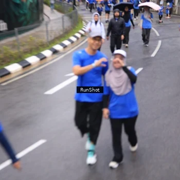 Runner Photo 7950634