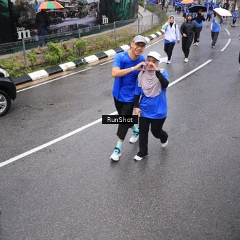 Runner Photo 7950650