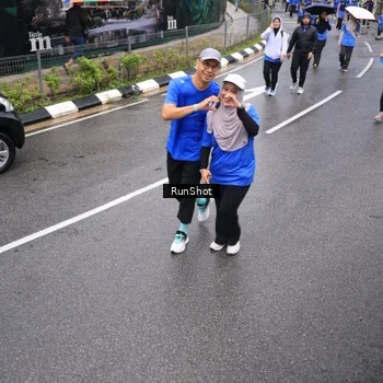 Runner Photo 7950655