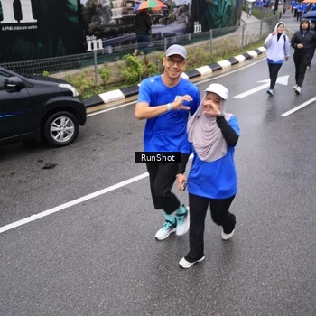 Runner Photo 7950663
