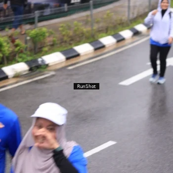 Runner Photo 7950668