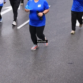 Runner Photo 7950680