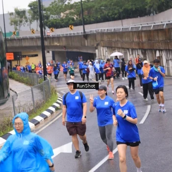 Runner Photo 7950688
