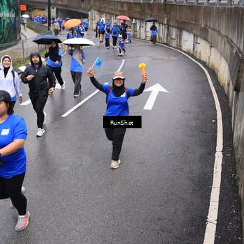 Runner Photo 7950699