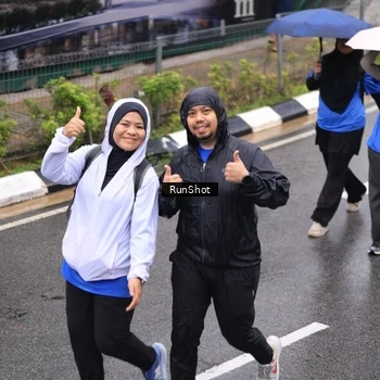 Runner Photo 7950723