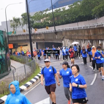Runner Photo 7950727