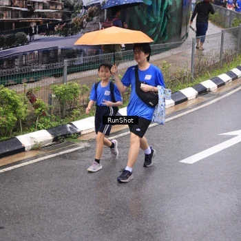 Runner Photo 7950783