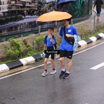 Runner Photo 7950784