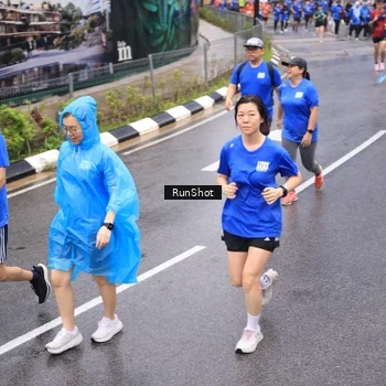 Runner Photo 7950789