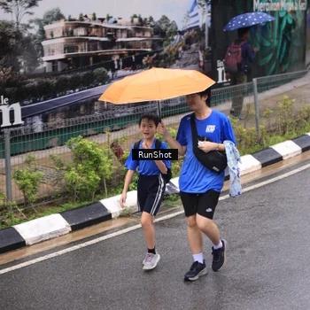Runner Photo 7950792