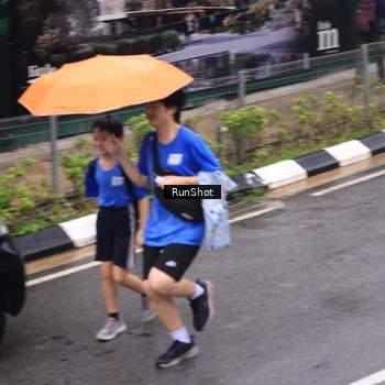 Runner Photo 7950803