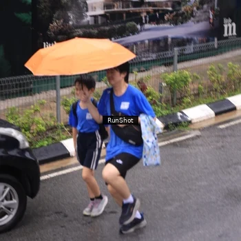 Runner Photo 7950805