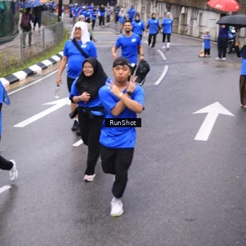 Runner Photo 7950846