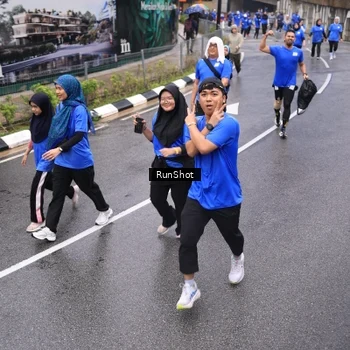 Runner Photo 7950862