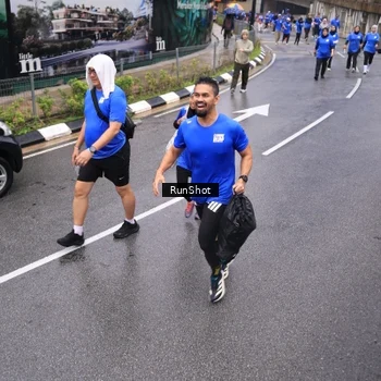 Runner Photo 7950885