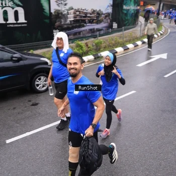 Runner Photo 7950892