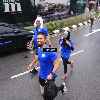 Runner Photo 7950893