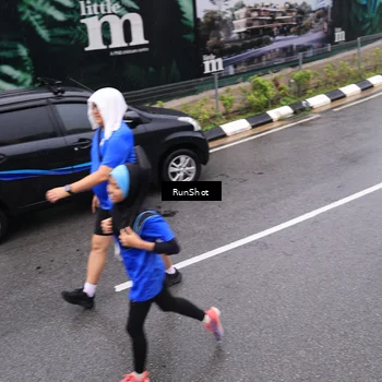 Runner Photo 7950907
